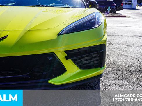 Used 2022 Chevrolet Corvette Stingray w/ Z51 Performance Package image 17