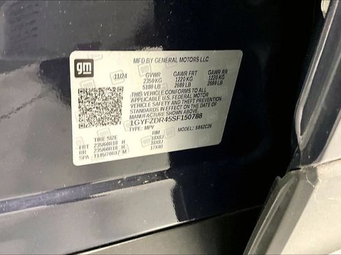 Used 2025 Cadillac XT4 Premium Luxury AWD/4WD image 34