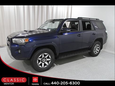 Certified 2023 Toyota 4Runner TRD Off-Road Premium w/ Off Road Premium Plus Package AWD/4WD image 3