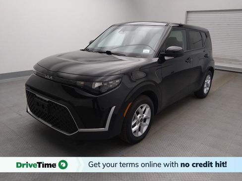 Used 2025 Kia Soul S image 1
