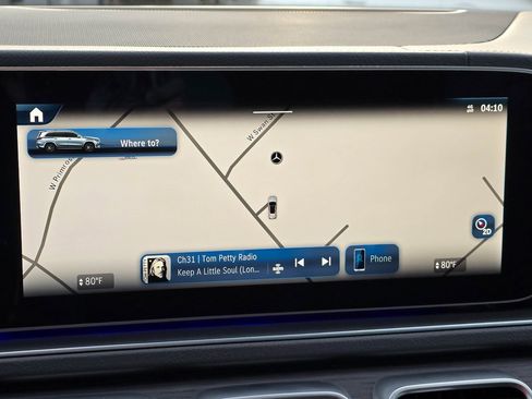 New 2025 Mercedes-Benz GLS 450 4MATIC image 17