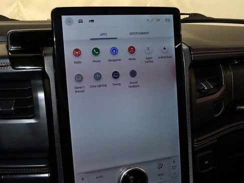 Used 2023 Ford Expedition Platinum image 18