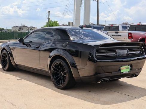 Used 2023 Dodge Challenger R/T Scat Pack RWD image 4
