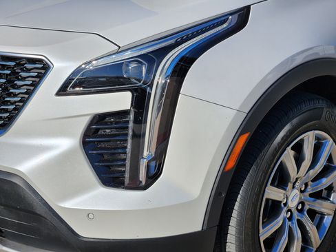 Used 2019 Cadillac XT4 Premium Luxury image 8