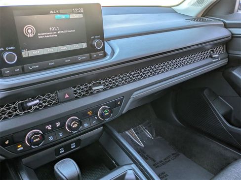 Used 2024 Honda Accord EX image 15