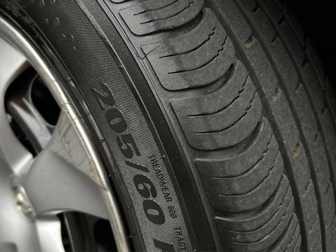 Used 2014 MAZDA MAZDA3 i Sport image 47