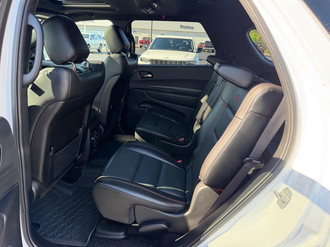 Used 2023 Dodge Durango R/T AWD/4WD image 11