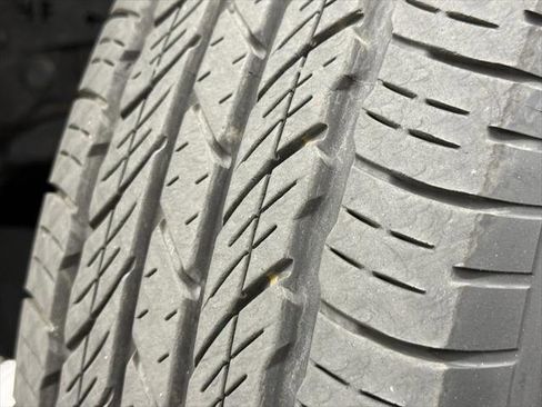 Certified 2022 Toyota Tacoma SR5 image 37