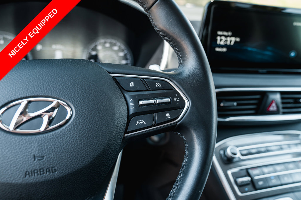 Used 2023 Hyundai Santa Fe SEL w/ Cargo Package AWD/4WD image 17
