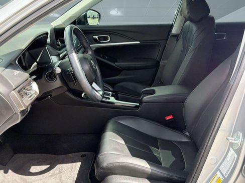 Used 2025 Acura Integra FWD image 5