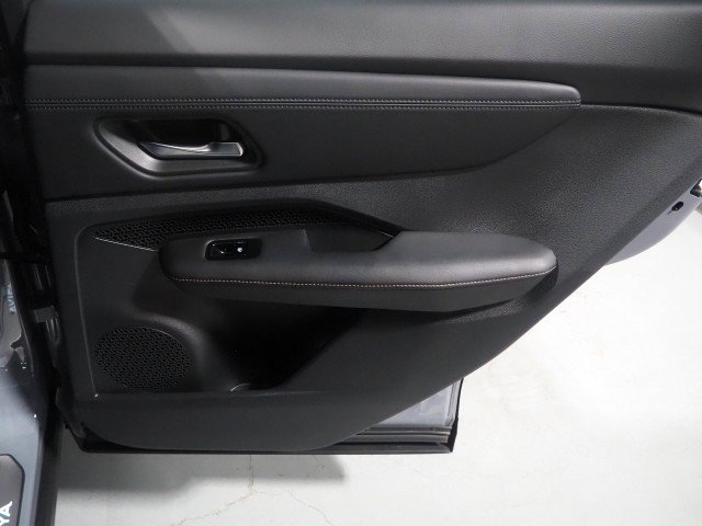 Used 2024 Nissan Ariya Evolve+ FWD image 65
