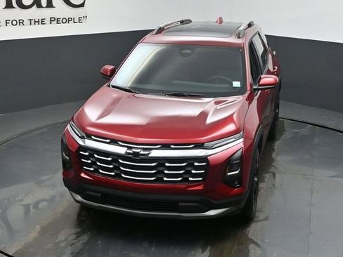 New 2026 Chevrolet Equinox LT w/ Convenience Package II FWD image 24