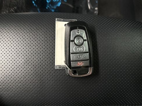 Used 2024 Ford Expedition XLT image 48