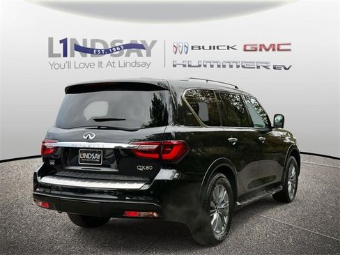 Used 2024 INFINITI QX80 Luxe w/ Cargo Package image 2