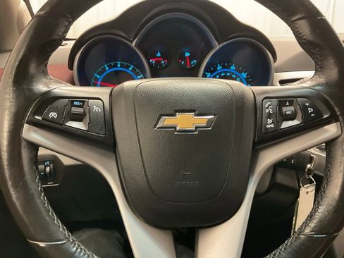 Used 2014 Chevrolet Cruze LT image 9
