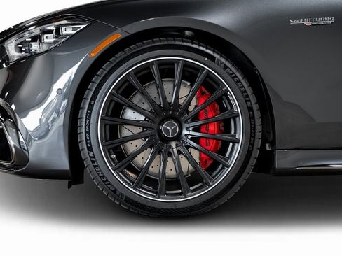 Used 2025 Mercedes-Benz S 63 AMG S image 33