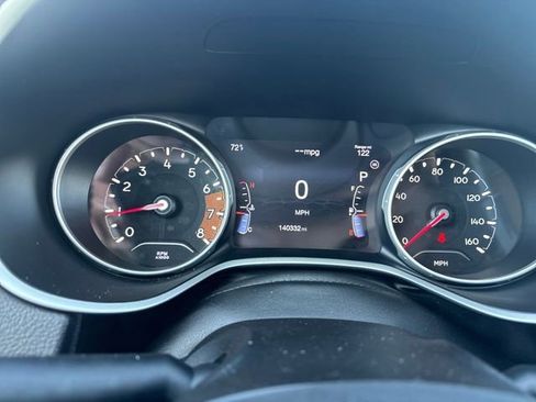 Used 2017 Jeep Compass Limited w/ Navigation Group AWD/4WD image 15