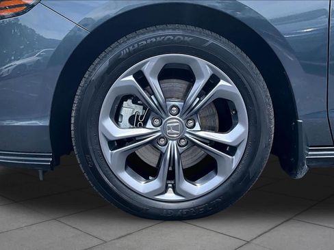 Used 2024 Honda Accord EX-L image 11