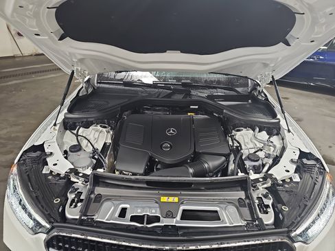 New 2026 Mercedes-Benz GLC 300 GLC 300 image 31