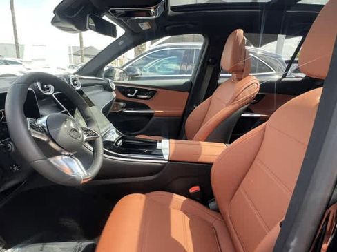 New 2026 Mercedes-Benz GLC 300 4MATIC image 15