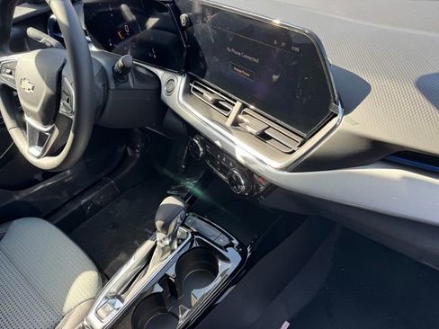 New 2026 Chevrolet Trax LT w/ Driver Confidence Package image 6