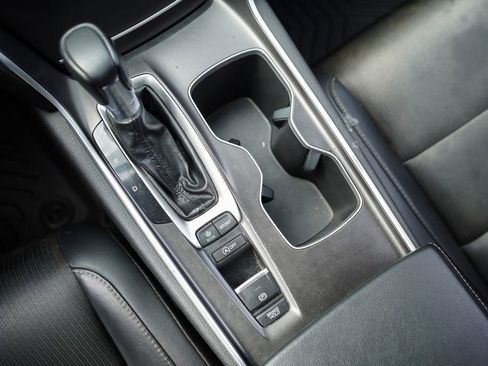 Used 2022 Honda Accord Sport image 32