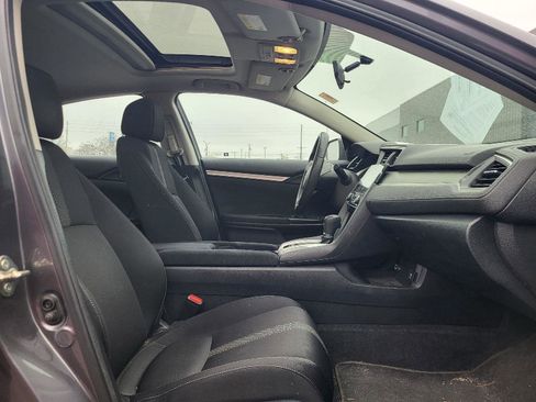 Used 2017 Honda Civic EX-T image 12