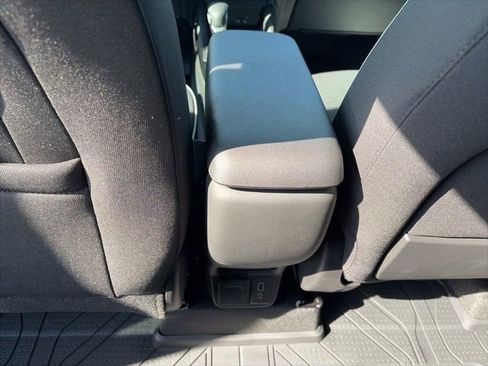 New 2026 Chevrolet TrailBlazer LT w/ Convenience Package FWD image 13