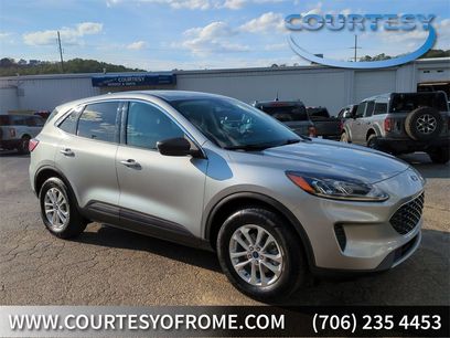 Certified 2022 Ford Escape SE w/ Cold Weather Package