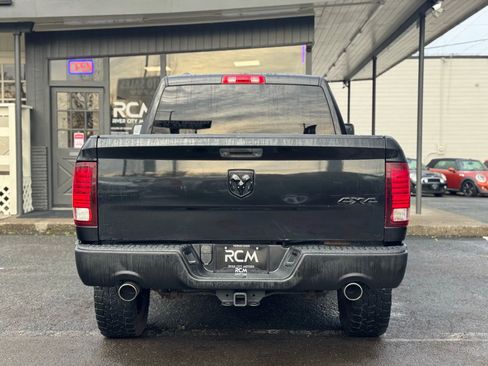 Used 2015 RAM 1500 Express w/ Black Ram 1500 Express Group image 6