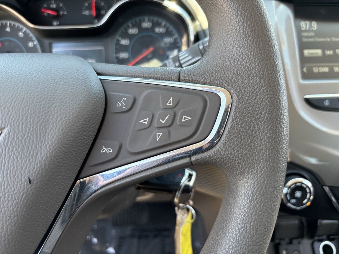 Used 2018 Chevrolet Cruze LT FWD image 27