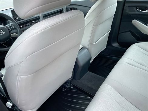 Certified 2023 Honda Accord EX image 24