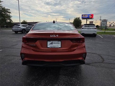 Used 2023 Kia Forte LXS FWD image 28