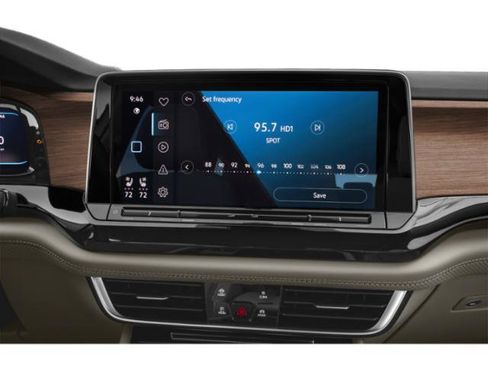 Used 2024 Volkswagen Atlas SEL Premium R-Line AWD/4WD image 10