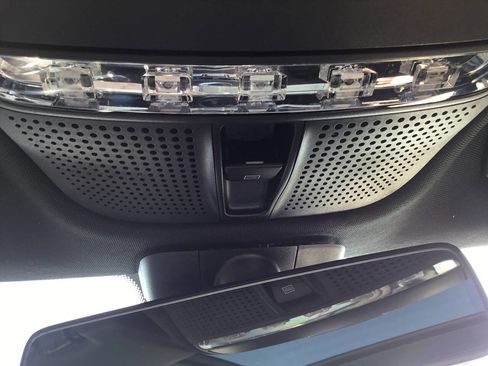 Used 2020 Mercedes-Benz C 300 4MATIC Sedan image 42
