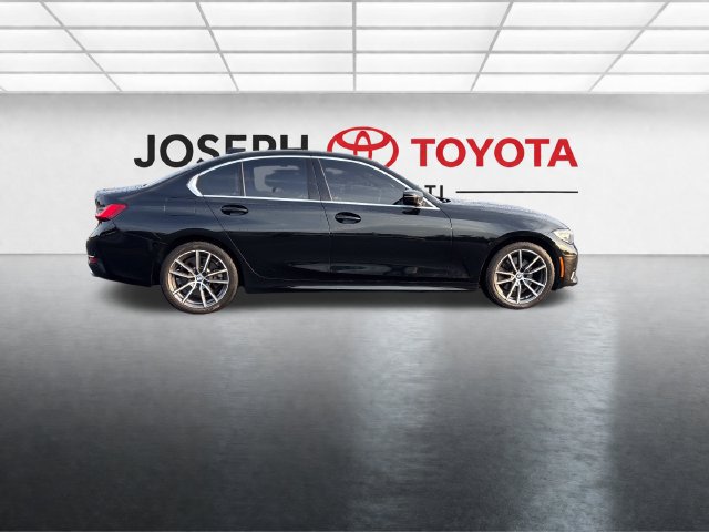 Used 2019 BMW 330i xDrive Sedan w/ Driving Assistance Package AWD/4WD image 5