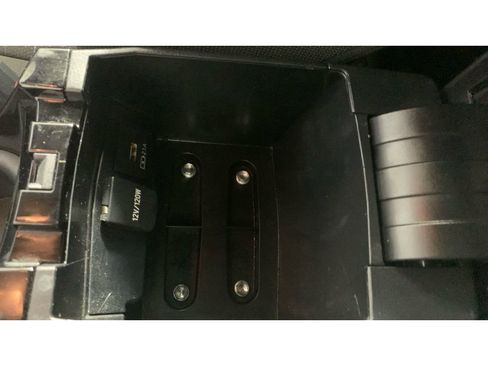 Used 2020 Toyota Corolla SE image 30