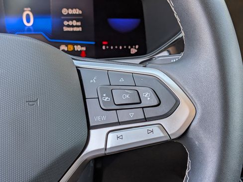 Used 2023 Volkswagen Taos S image 25