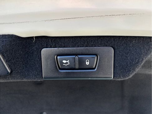 Used 2017 Maserati Quattroporte S image 49