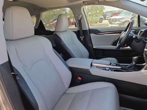 Used 2017 Lexus RX 350 FWD w/ Premium Package image 18