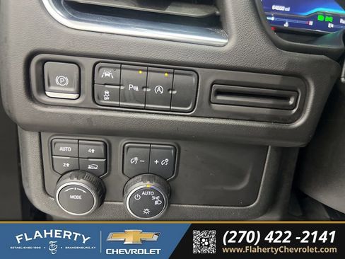 Used 2024 Chevrolet Tahoe LT image 25