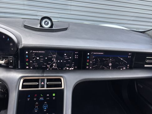 Certified 2020 Porsche Taycan Turbo S image 18