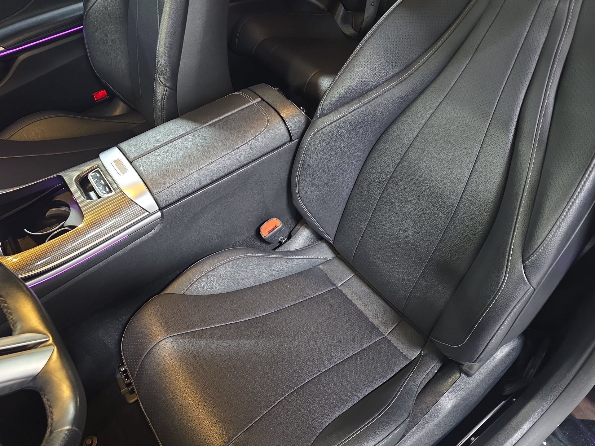 Used 2025 Mercedes-Benz CLE 300 4MATIC Cabriolet image 15