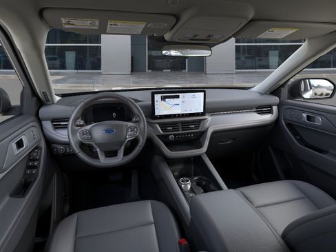 New 2026 Ford Explorer Active w/ Active Comfort Package RWD image 11