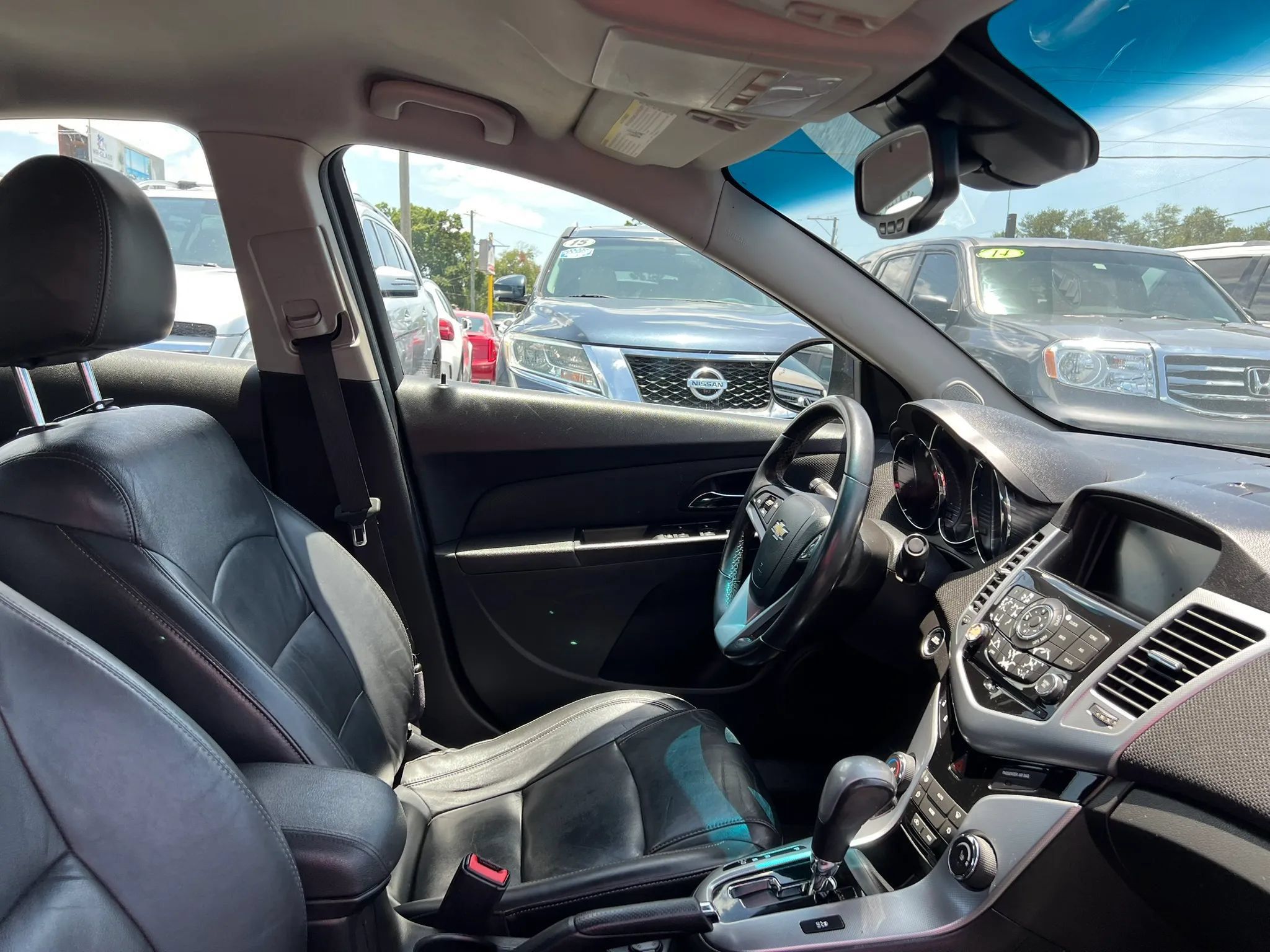 Used 2013 Chevrolet Cruze LTZ w/ Enhanced Safety Package FWD image 12