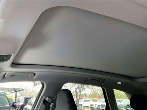 New 2025 Audi Q5 Premium Plus image 16