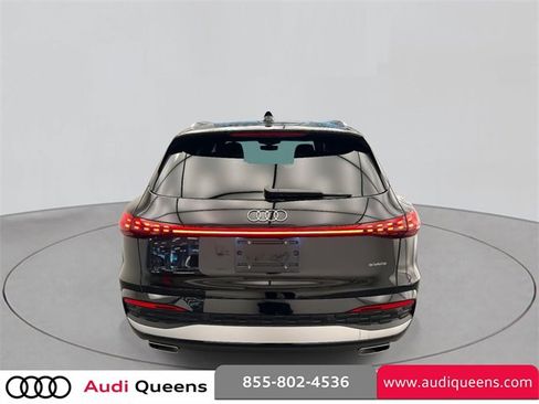 Used 2025 Audi Q5 Premium Plus w/ Premium Plus image 5