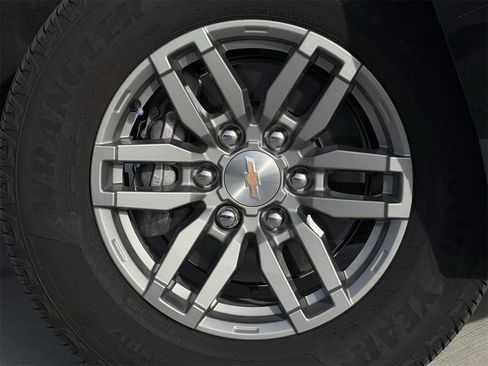 New 2026 Chevrolet Colorado LT w/ LT Convenience Package image 9