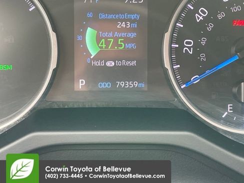 Used 2021 Toyota RAV4 XLE Premium AWD/4WD image 10