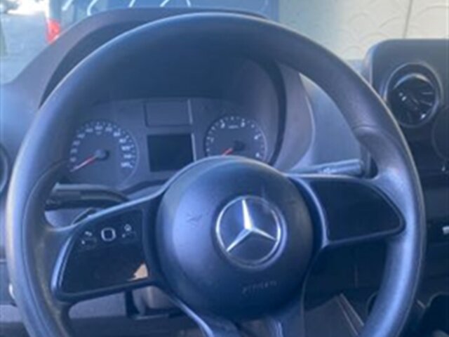 Used 2019 Mercedes-Benz Sprinter 170 image 9